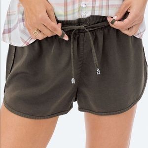 Mayra Love Stitch tencel jogger shorts